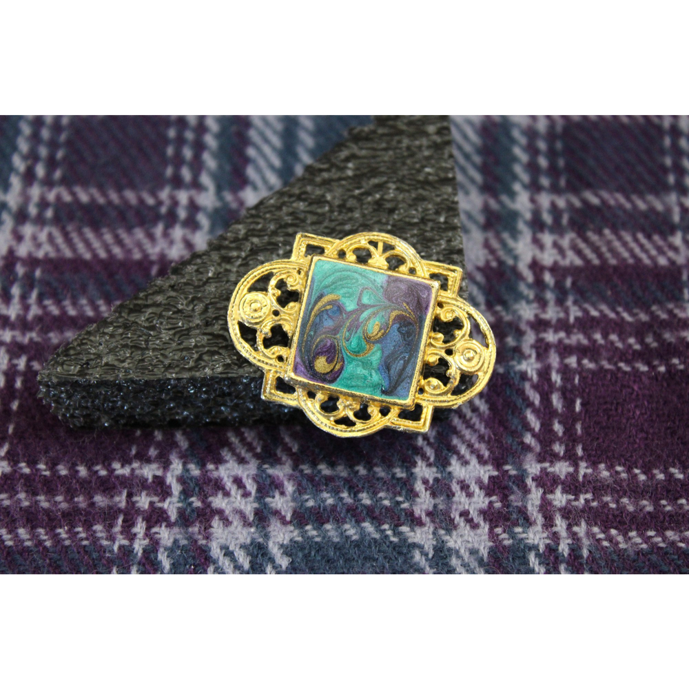 Enamel swirl Gold-tone Pin - Picture 3 of 6